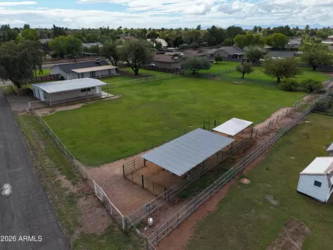 View/Area - 1000 E Houston Ave, Gilbert, AZ 85234 photo 2 of 3