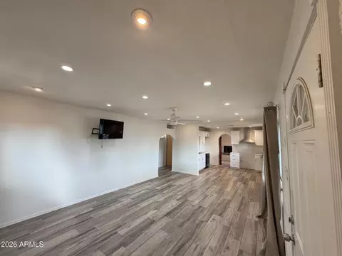 Living - 2802 W Meadowbrook Ave, Phoenix, AZ 85017 photo 2 of 6