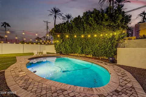 Exterior - 4541 N 43rd St, Phoenix, AZ 85018 photo 16 of 19