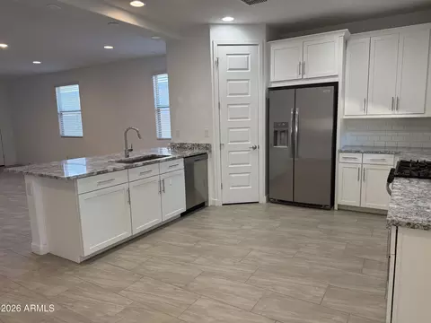 Kitchen - 3084 E 27th Ave, Apache Junction, AZ 85119 photo 2 of 3