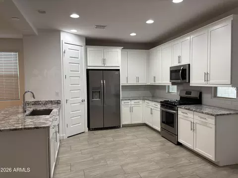 Kitchen - 3084 E 27th Ave, Apache Junction, AZ 85119 photo 3 of 3