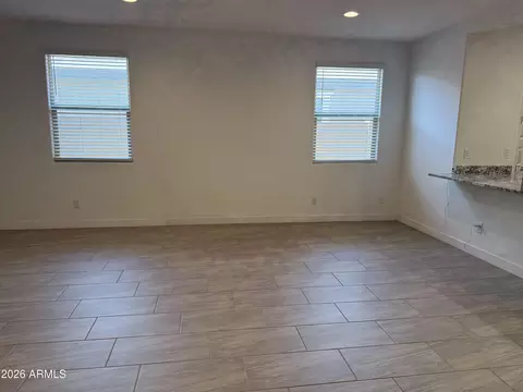 Living - 3084 E 27th Ave, Apache Junction, AZ 85119 photo 2 of 3