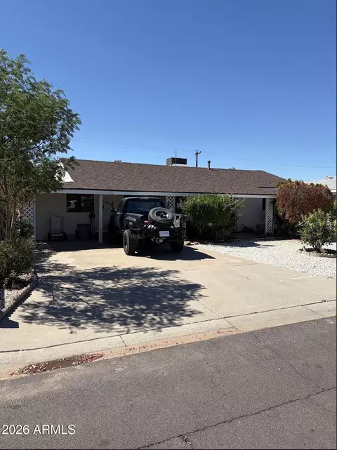 11822 N 112th Dr, Youngtown, AZ 85363