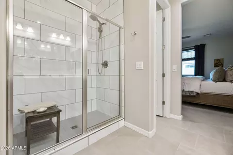 Bath - 3311 S 75th Ln, Phoenix, AZ 85043 photo 1 of 4