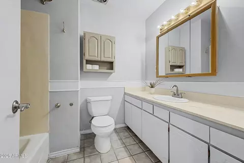 Bath - 650 N Olive --, Mesa, AZ 85203 photo 3 of 4