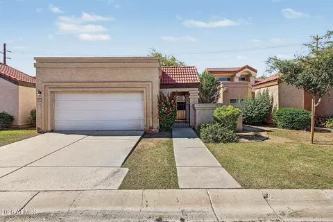 566 N Aspen Dr, Chandler, AZ 85226