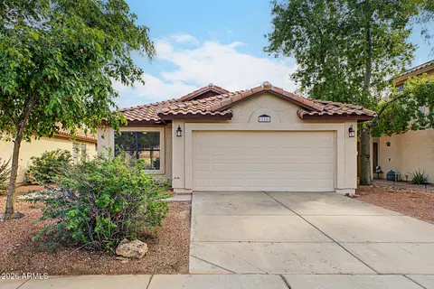 11557 W Olive Dr, Avondale, AZ 85392