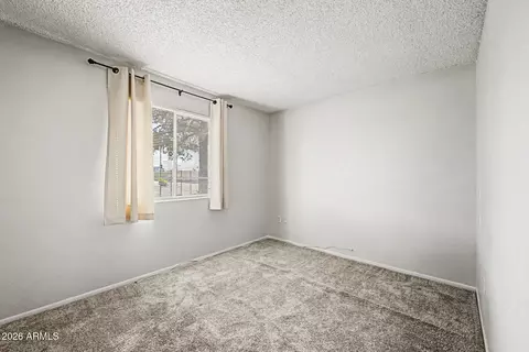 Bedroom - 3402 E Paradise Dr, Phoenix, AZ 85028 photo 6 of 9