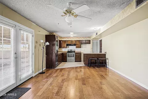 Living - 3402 E Paradise Dr, Phoenix, AZ 85028 photo 7 of 7