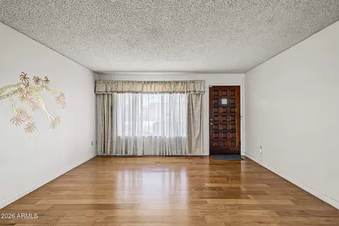 Living - 3402 E Paradise Dr, Phoenix, AZ 85028 photo 2 of 7
