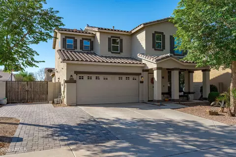 16999 W Hilton Ave, Goodyear, AZ 85338