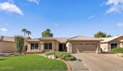 6401 W Irma Ln, Glendale, AZ 85308