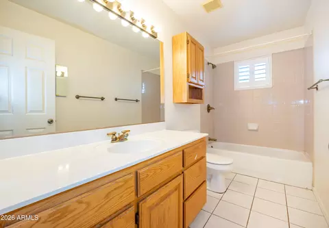 Bath - 3100 E Keeling Rd, Hereford, AZ 85615 photo 1 of 3
