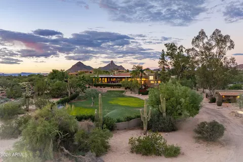 10001 E Pinnacle Peak Rd, Scottsdale, AZ 85255