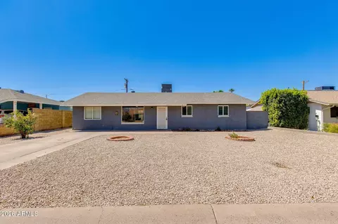 Exterior - 4923 E Palm Ln, Phoenix, AZ 85008 photo 2 of 12