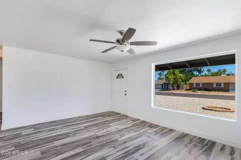 Living - 4923 E Palm Ln, Phoenix, AZ 85008 photo 1 of 4