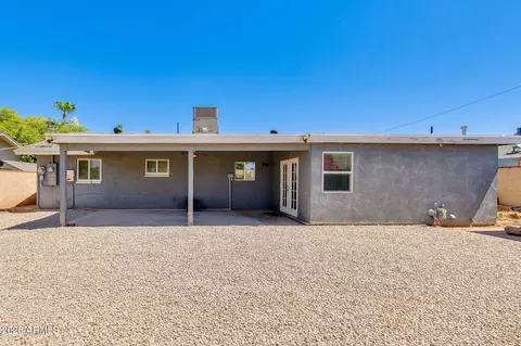 Exterior - 4923 E Palm Ln, Phoenix, AZ 85008 photo 5 of 12