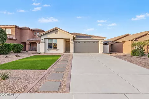 17758 W Redfield Rd, Surprise, AZ 85388