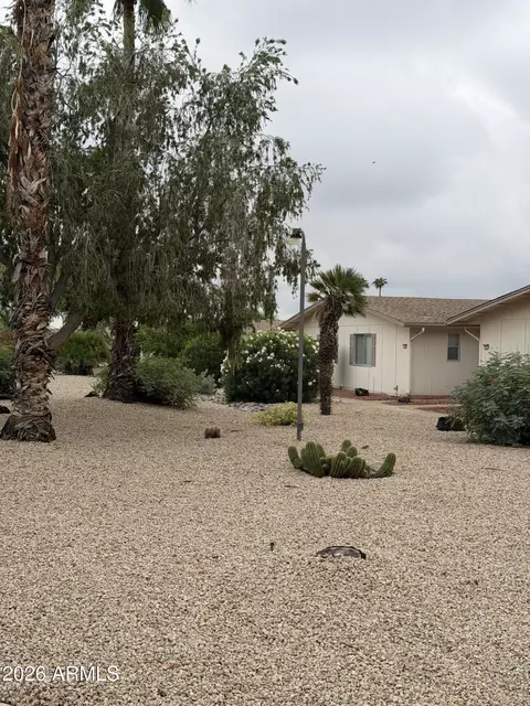 19453 N Star Ridge Dr, Sun City West, AZ 85375