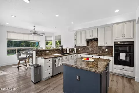 Kitchen - 3263 E Inverness Ave, Mesa, AZ 85204 photo 2 of 5