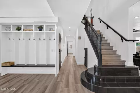 Entry Way - 3263 E Inverness Ave, Mesa, AZ 85204 photo 3 of 7