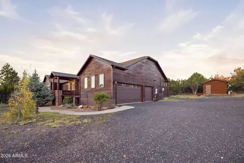 Exterior - 3357 Basin Rd, Overgaard, AZ 85933 photo 7 of 9