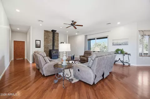 Living - 3357 Basin Rd, Overgaard, AZ 85933 photo 1 of 2