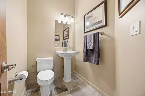 Bath - 3357 Basin Rd, Overgaard, AZ 85933 photo 2 of 6