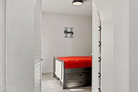 Entry Way - 1535 E Montebello Ave, Phoenix, AZ 85014 photo 3 of 3