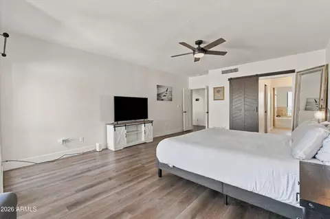 Bedroom - 1535 E Montebello Ave, Phoenix, AZ 85014 photo 2 of 5