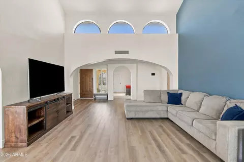 Living - 1535 E Montebello Ave, Phoenix, AZ 85014 photo 1 of 3