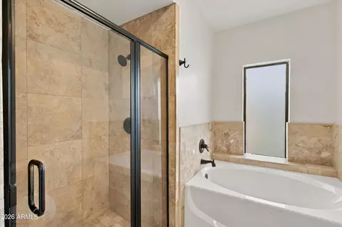 Bath - 1535 E Montebello Ave, Phoenix, AZ 85014 photo 3 of 6