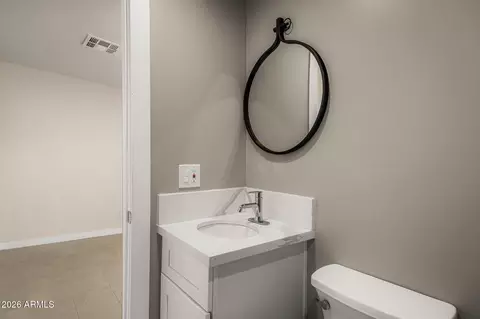 Bath - 3638 E Yale St, Phoenix, AZ 85008 photo 4 of 4