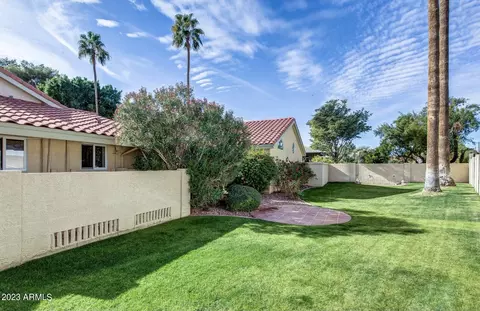Exterior - 4402 N Arcadia Dr, Phoenix, AZ 85018 photo 12 of 19
