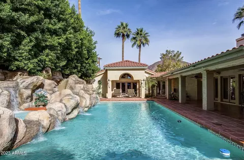 Exterior - 4402 N Arcadia Dr, Phoenix, AZ 85018 photo 15 of 19