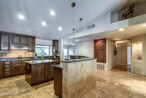 Kitchen - 4402 N Arcadia Dr, Phoenix, AZ 85018 photo 1 of 3