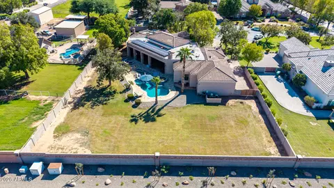 View/Area - 15444 E Pickett Ct, Gilbert, AZ 85298 photo 1 of 9