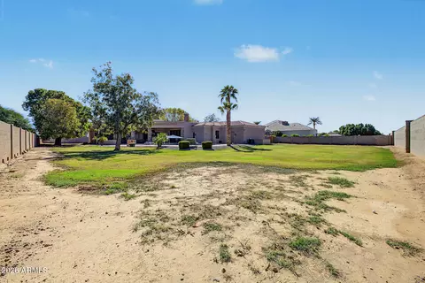 Exterior - 15444 E Pickett Ct, Gilbert, AZ 85298 photo 10 of 14