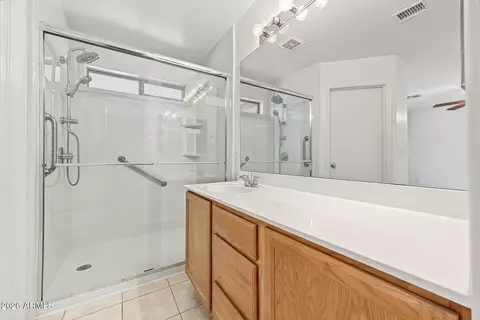 Bath - 2024 W Alice Ave, Phoenix, AZ 85021 photo 1 of 2