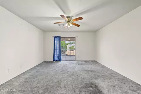 Living - 2024 W Alice Ave, Phoenix, AZ 85021 photo 4 of 4