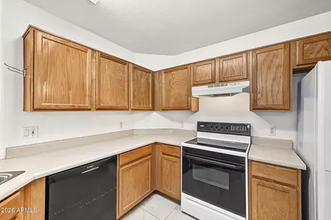 Kitchen - 2024 W Alice Ave, Phoenix, AZ 85021 photo 1 of 3