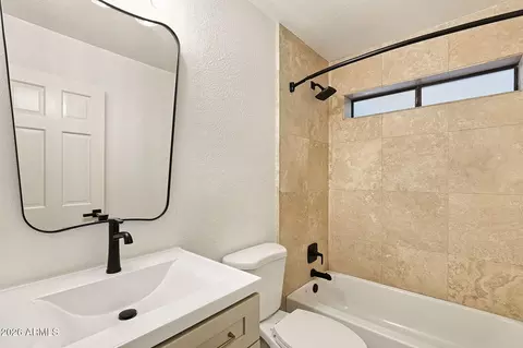 Bath - 2347 E Jasmine St, Mesa, AZ 85213 photo 1 of 8