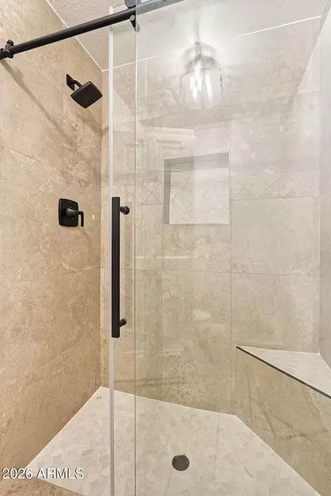 Bath - 2347 E Jasmine St, Mesa, AZ 85213 photo 6 of 8