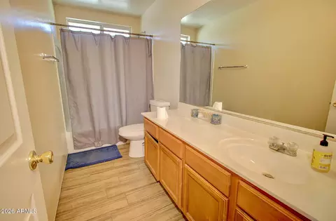 Bath - 1718 W Roosevelt Ave, Coolidge, AZ 85128 photo 4 of 4