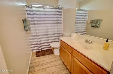 Bath - 1718 W Roosevelt Ave, Coolidge, AZ 85128 photo 1 of 4