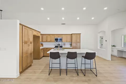 Kitchen - 4040 E Sidewinder Ct, Gilbert, AZ 85297 photo 1 of 2