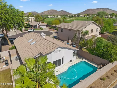 6661 W Aurora Dr, Glendale, AZ 85308