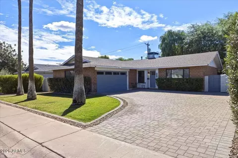 8455 E Vista Dr, Scottsdale, AZ 85250