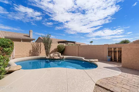 Exterior - 15421 S 16th Dr, Phoenix, AZ 85045 photo 2 of 3
