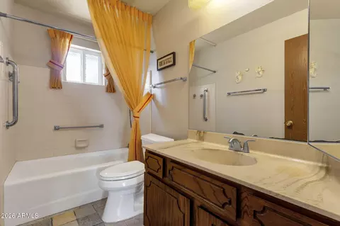 Bath - 4539 Enid Cir, Mesa, AZ 85206 photo 1 of 3